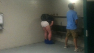 Designated Shitters: Help Deadspin Plumb The Secrets Of MLB Restrooms